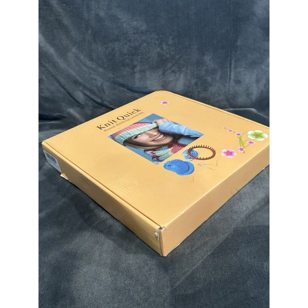 READAEER Round Knitting Looms Set Craft Kit Tool with Hook‎ Medium, Multicolor